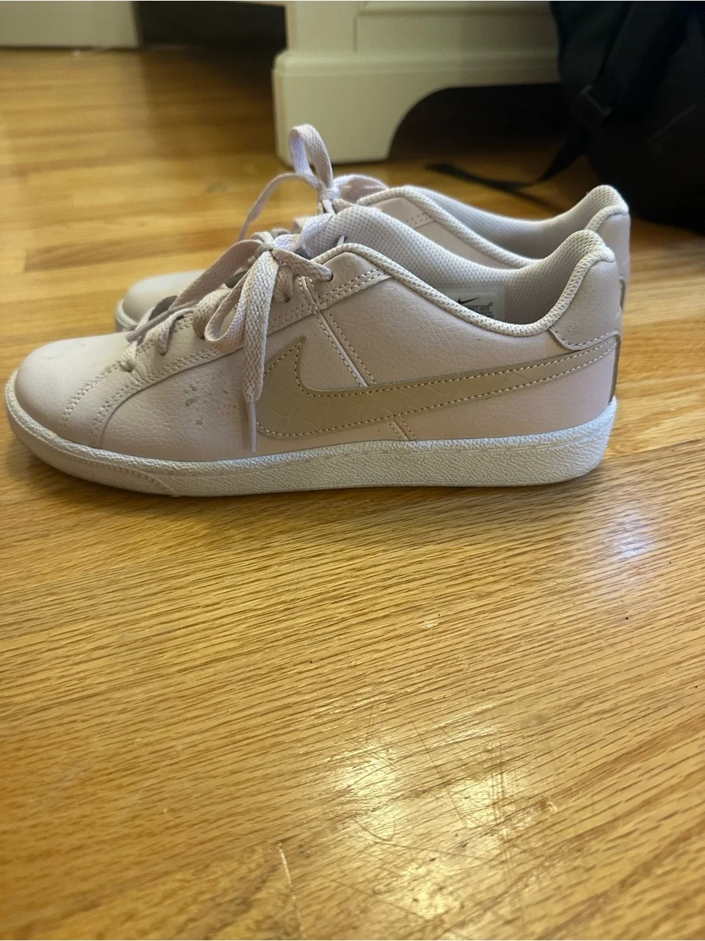 Nike Pale Pink Leather Low-Top Sneakers with Cream Swoosh